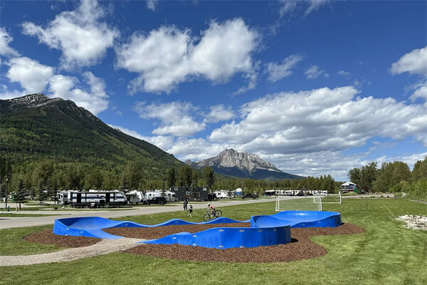 RV PARK & CAMPGROUD3